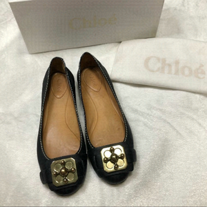 CHLOE leather flat shoes goldtone hardware